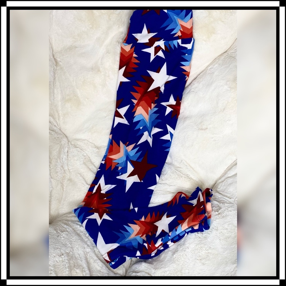 4th of July Anyone? Sold Out LulaRoe Leggings! 💥